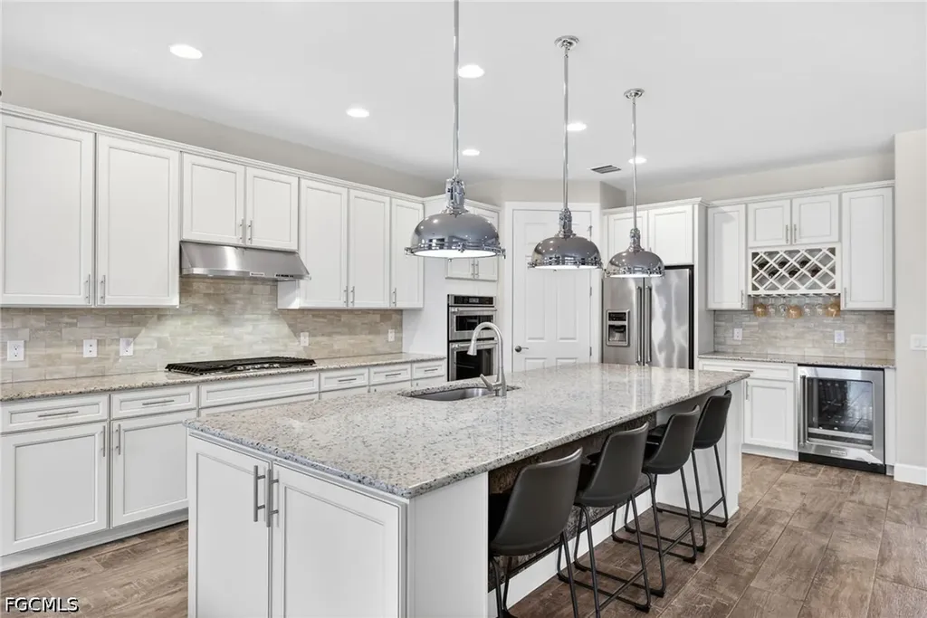 10582 Jackson Square Drive Estero FL 33928