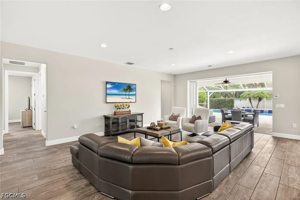 10582 Jackson Square Drive Estero FL 33928