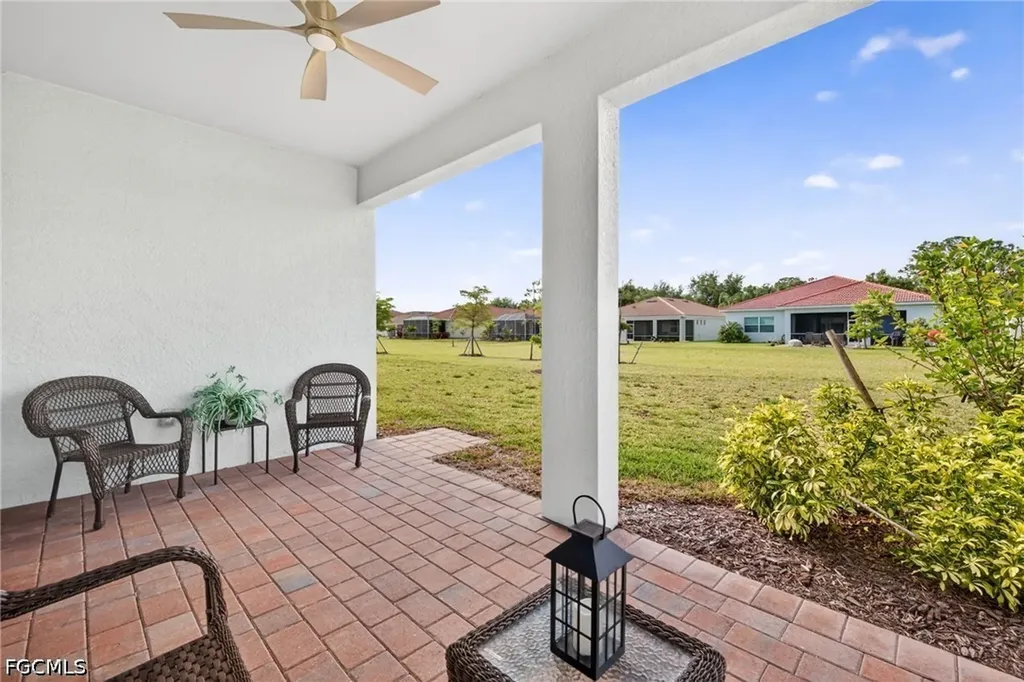 15330 Yellow Birch Court Alva FL 33920