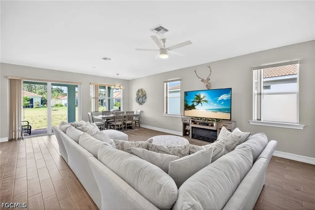 15330 Yellow Birch Court Alva FL 33920