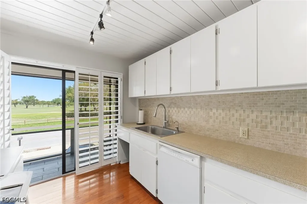1702 Hill Avenue Fort Myers FL 33901
