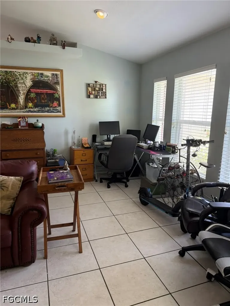 164 SE 17th Street Cape Coral FL 33990