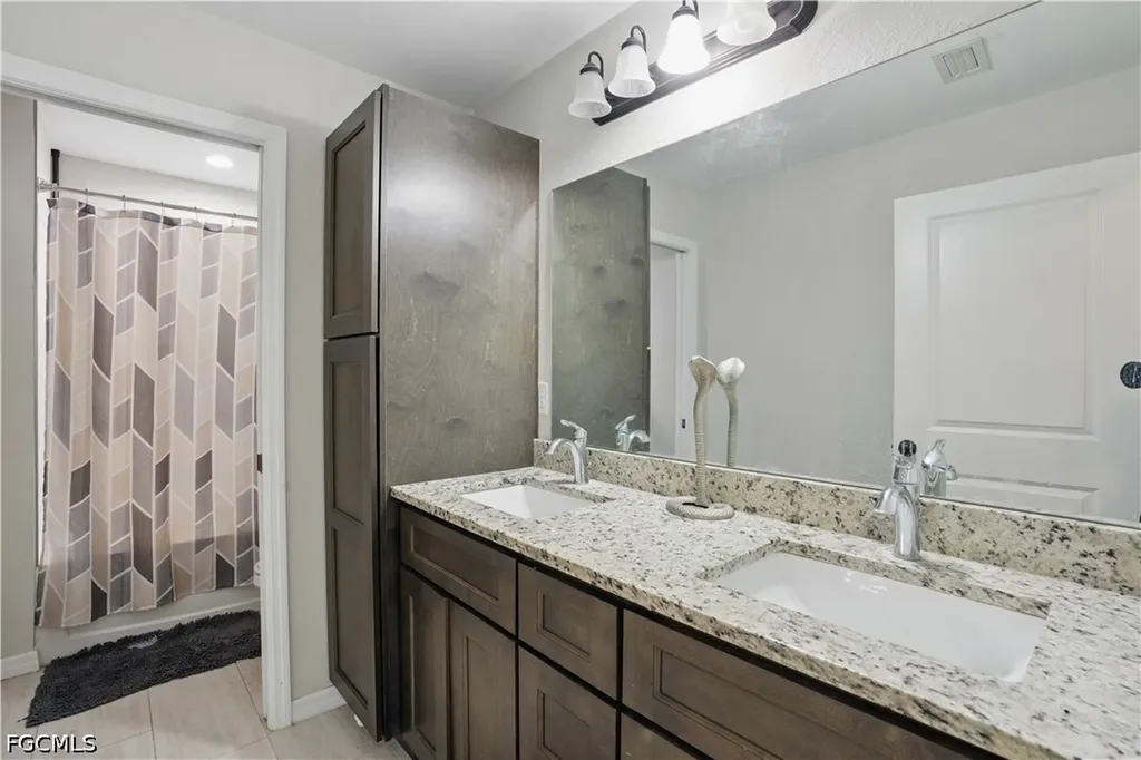 7824 6th Terrace Labelle FL 33935