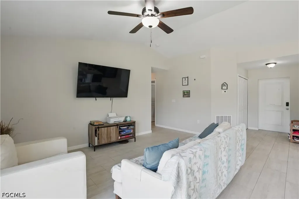 7824 6th Terrace Labelle FL 33935