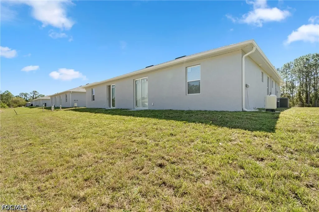 1400/1402 W 12th Street Lehigh Acres FL 33972