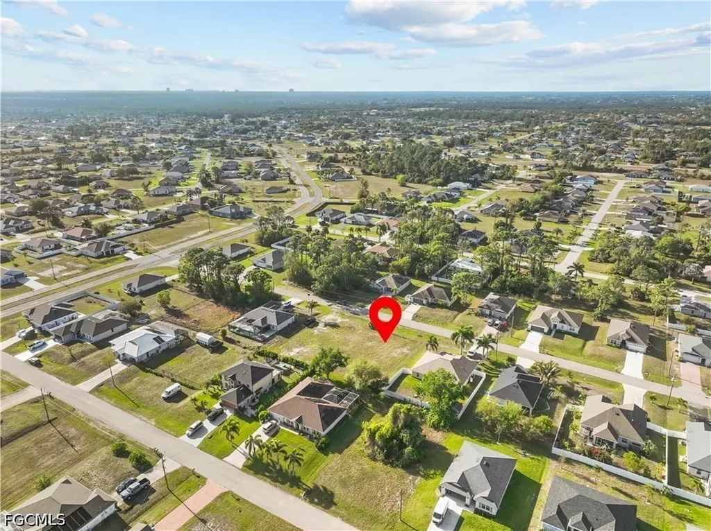 1105 NE 36th Street Cape Coral FL 33909