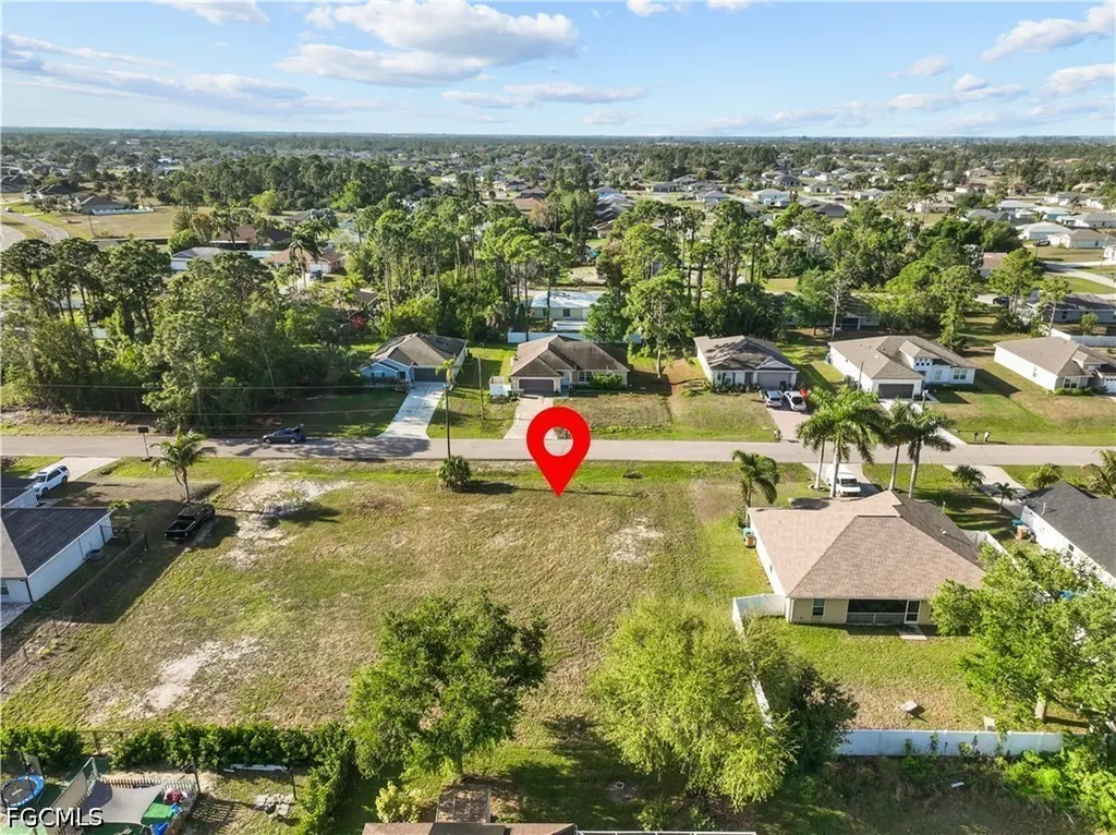 1105 NE 36th Street Cape Coral FL 33909