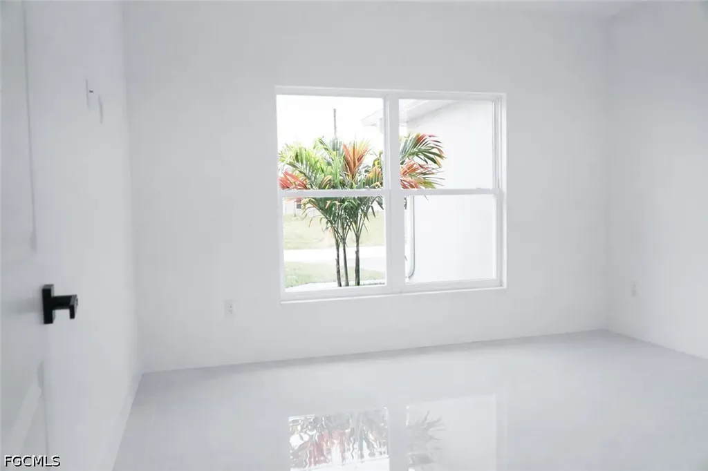 2906 NW 22nd Avenue Cape Coral FL 33993