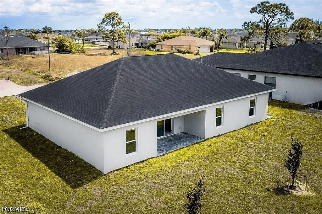 2906 NW 22nd Avenue Cape Coral FL 33993