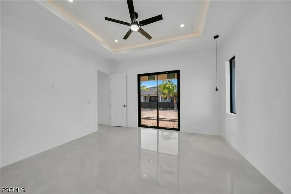 2406 Kismet Parkway W Cape Coral FL 33993