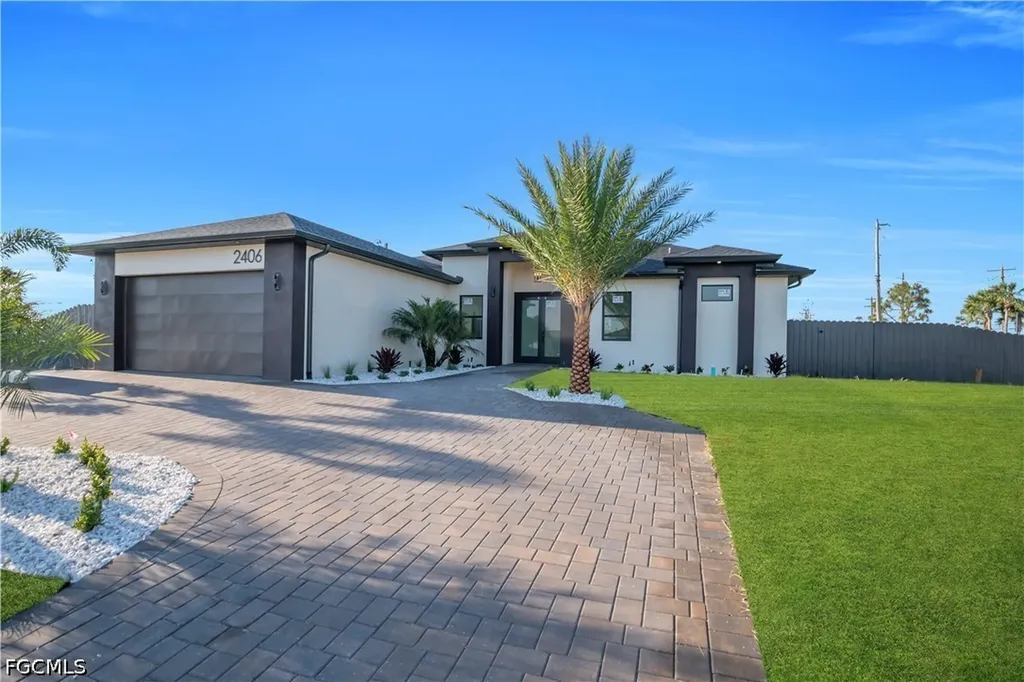 2406 Kismet Parkway W Cape Coral FL 33993