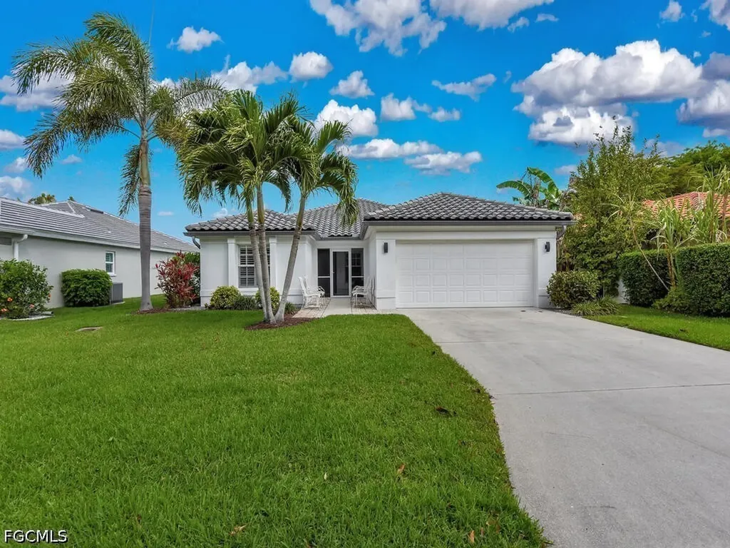 7631 Cameron Circle Fort Myers FL 33912