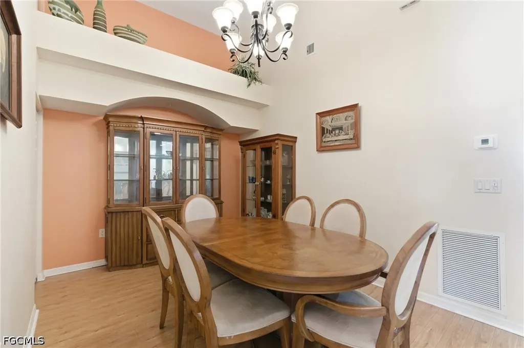 1133 Van Loon Commons Circle Cape Coral FL 33909