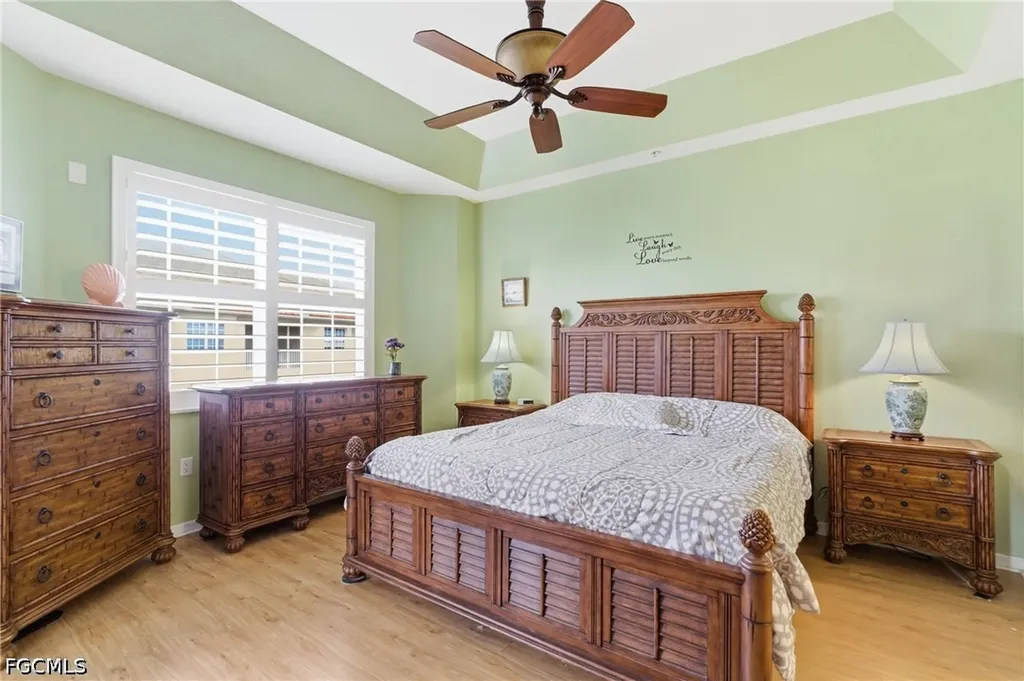 1133 Van Loon Commons Circle Cape Coral FL 33909