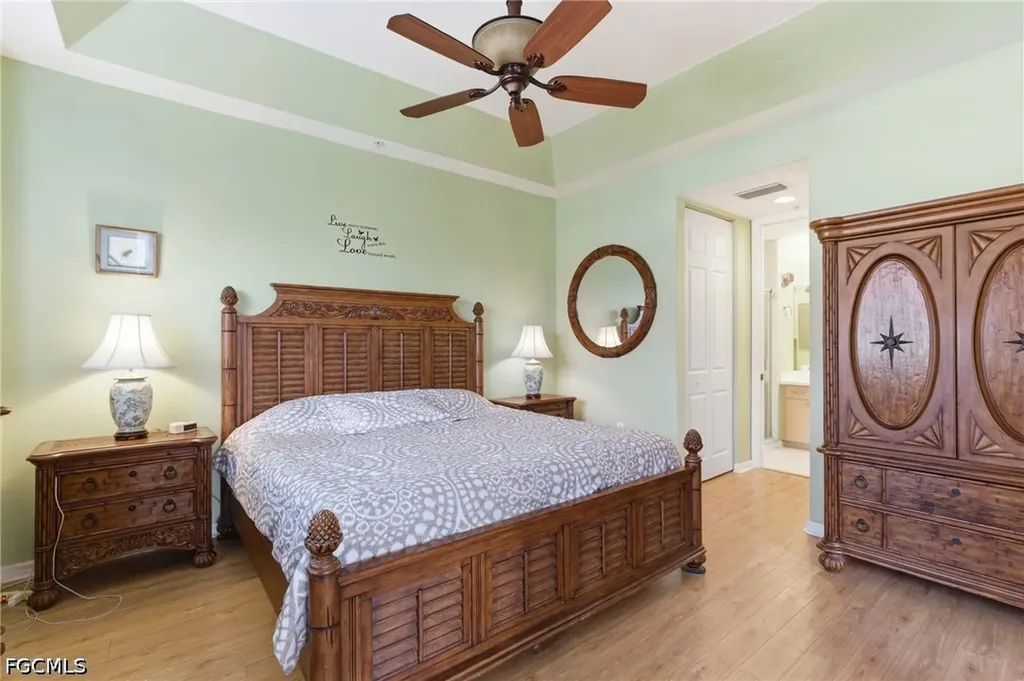1133 Van Loon Commons Circle Cape Coral FL 33909