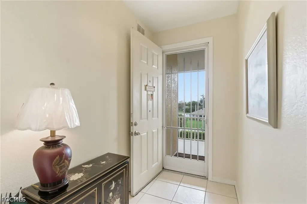 1133 Van Loon Commons Circle Cape Coral FL 33909