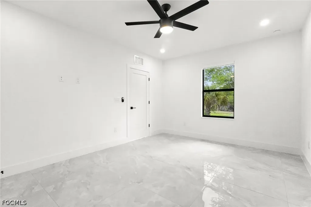 1137 Essex Street E Lehigh Acres FL 33974