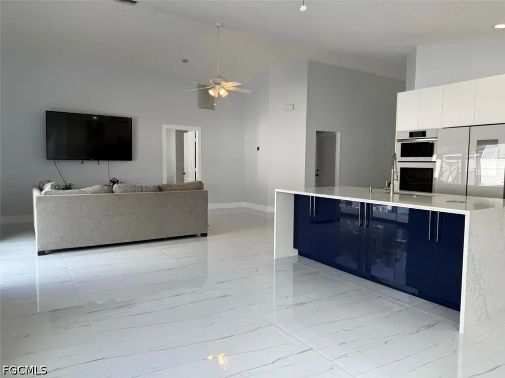 1001 Cape Cod Terrace Palm Beach FL 33413