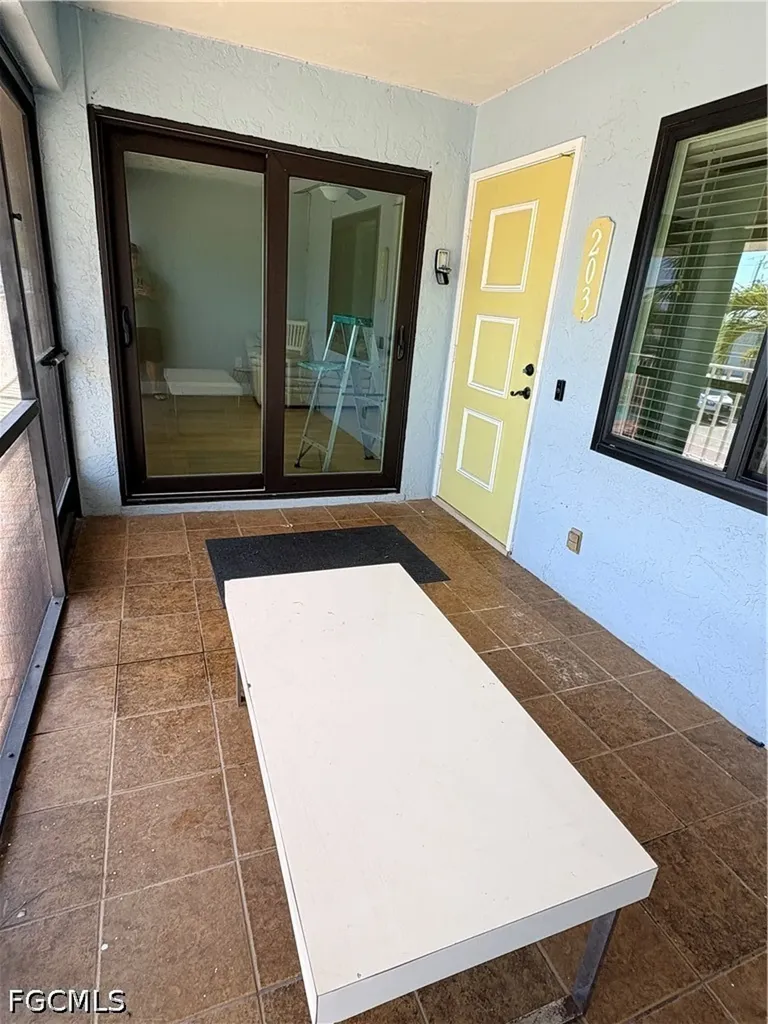2510 SE 16th Place Cape Coral FL 33904