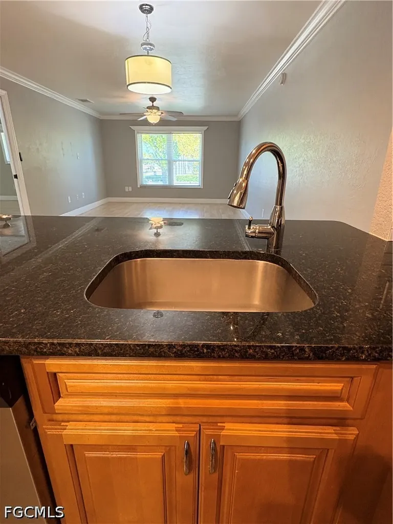 2510 SE 16th Place Cape Coral FL 33904