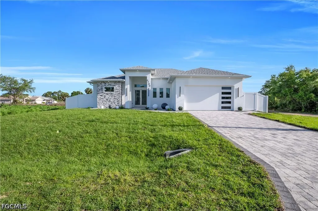 4100 15th Street SW Lehigh Acres FL 33976