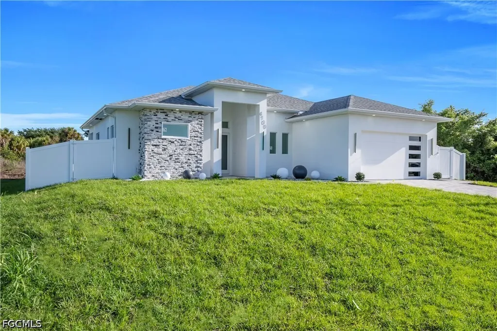 4100 15th Street SW Lehigh Acres FL 33976