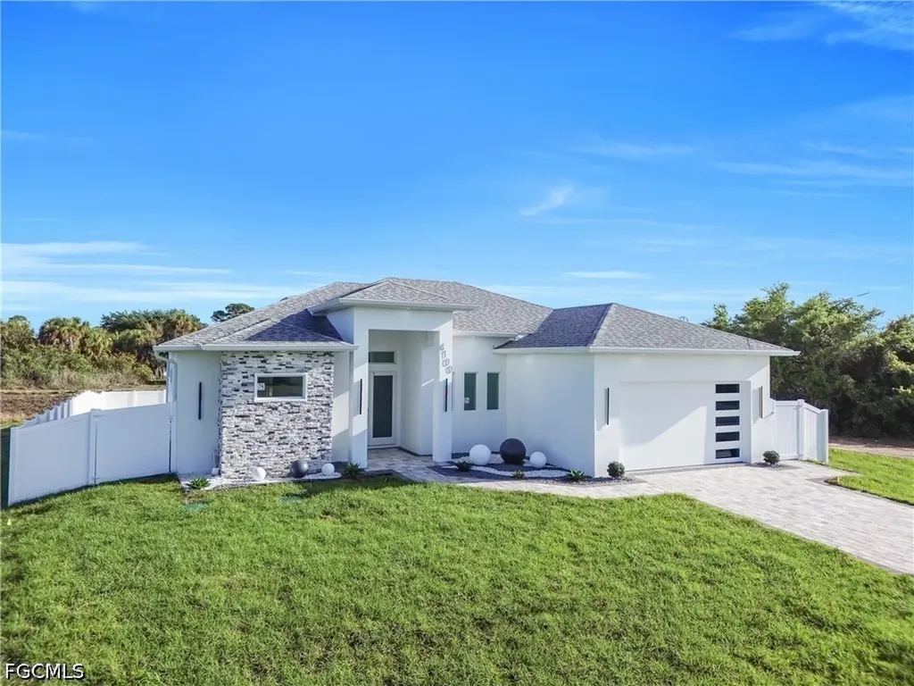 4100 15th Street SW Lehigh Acres FL 33976