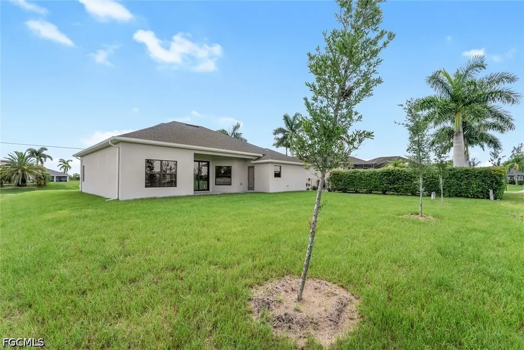 2005 NW 18th Street Cape Coral FL 33993