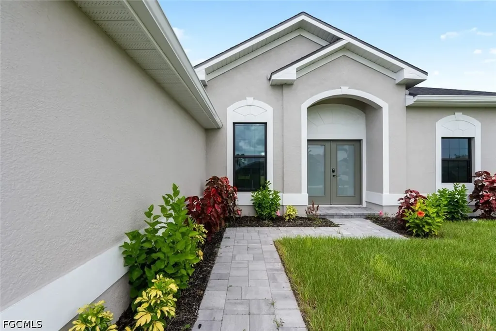 2005 NW 18th Street Cape Coral FL 33993