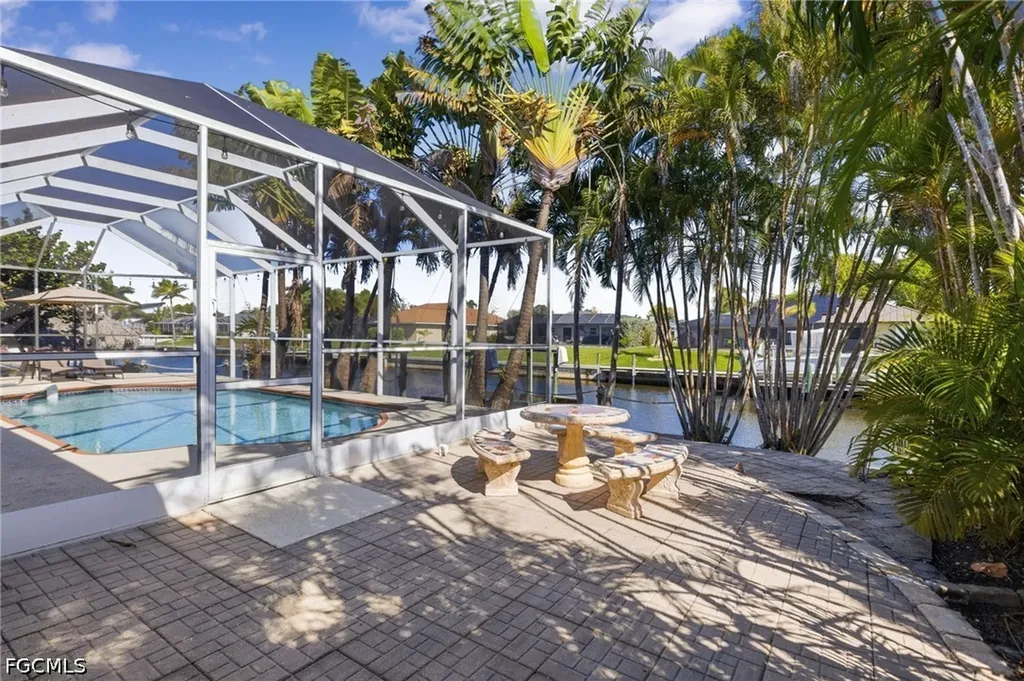 2501 SE 19th Place Cape Coral FL 33904