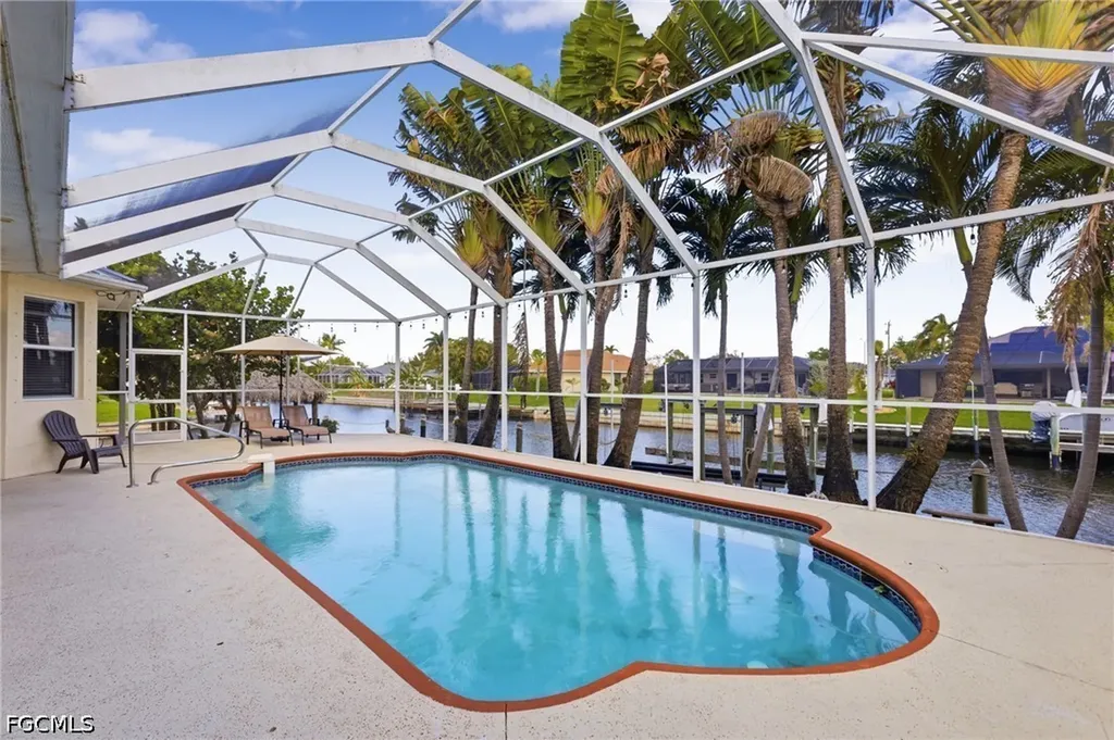2501 SE 19th Place Cape Coral FL 33904