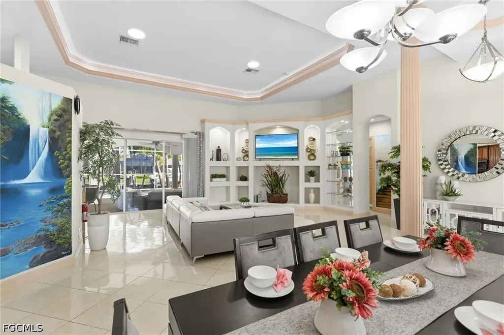2501 SE 19th Place Cape Coral FL 33904