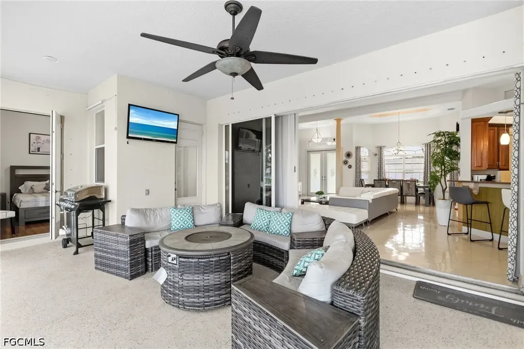 2501 SE 19th Place Cape Coral FL 33904