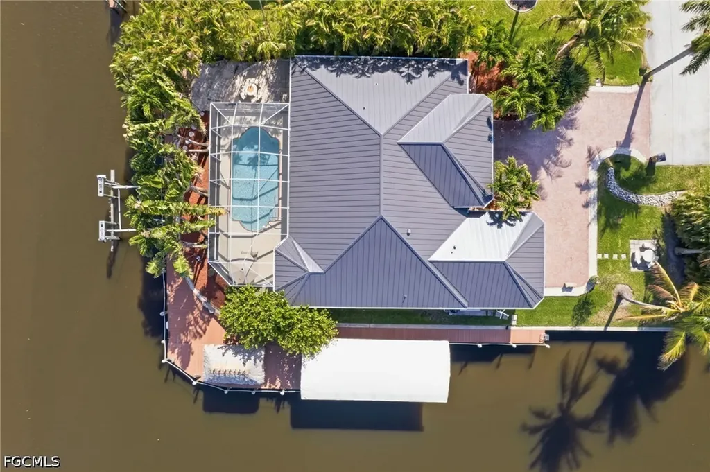 2501 SE 19th Place Cape Coral FL 33904