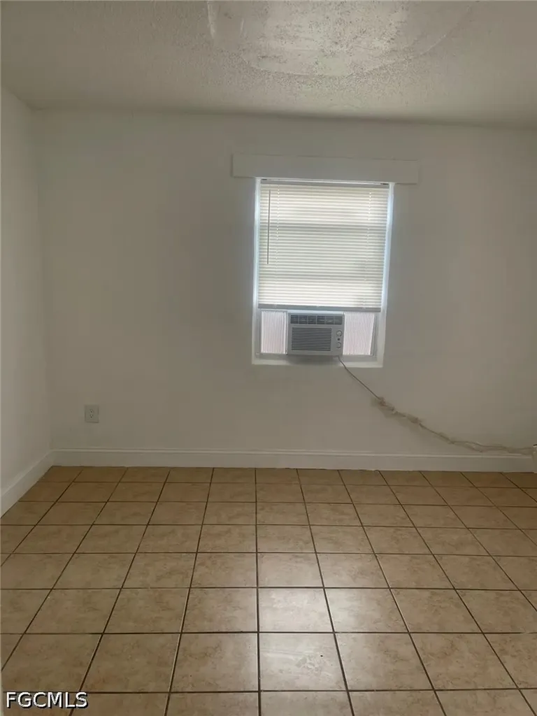 3033 2nd Street Fort Myers FL 33916