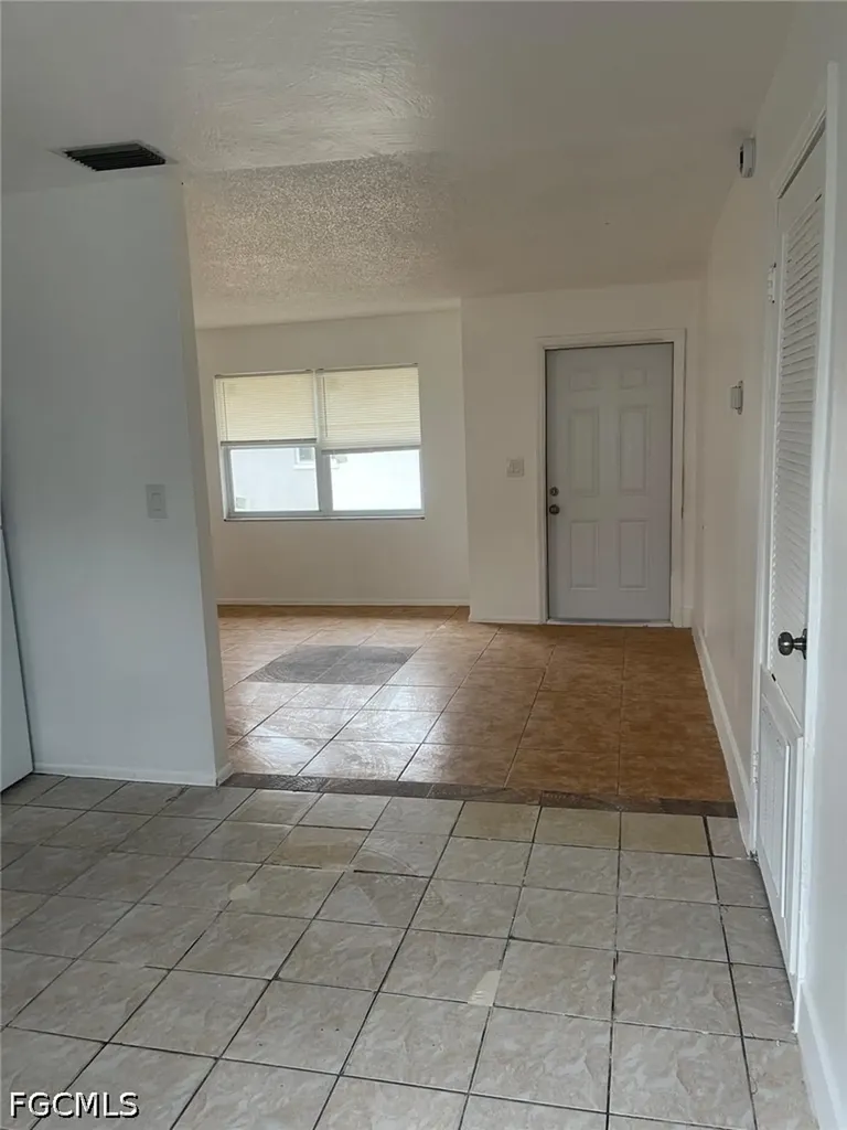 5413-5427 3rd Avenue Fort Myers FL 33907