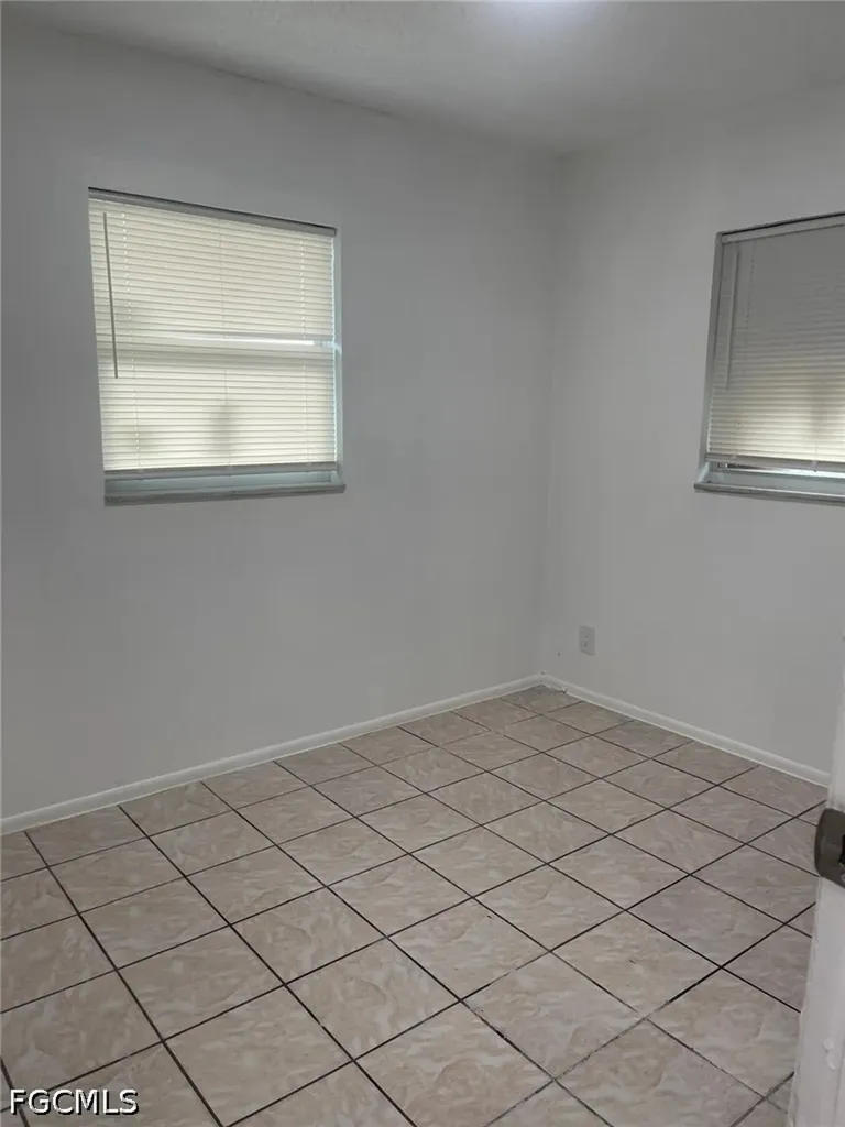 5413-5427 3rd Avenue Fort Myers FL 33907