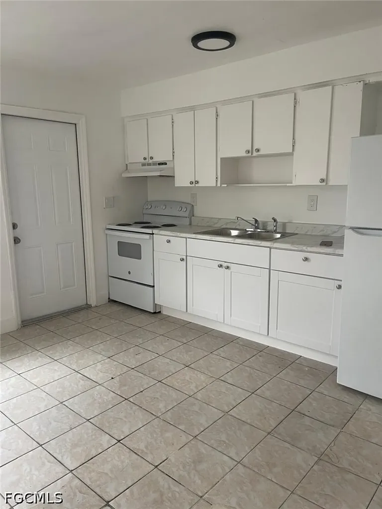 5413-5427 3rd Avenue Fort Myers FL 33907