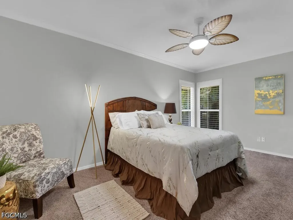4263 Island Circle Fort Myers FL 33919