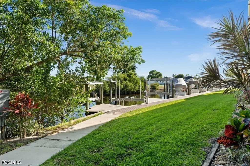 1781 Four Mile Cove Parkway Cape Coral FL 33990