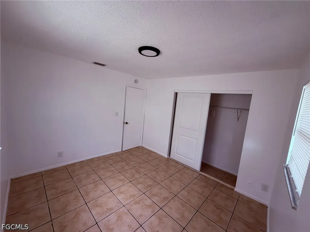 5413-5427 3rd Avenue Fort Myers FL 33907