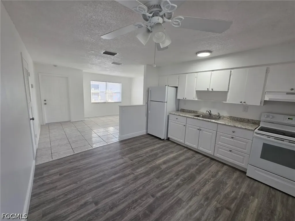 5413-5427 3rd Avenue Fort Myers FL 33907