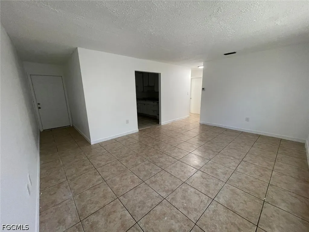 2148 Dora Street Fort Myers FL 33901