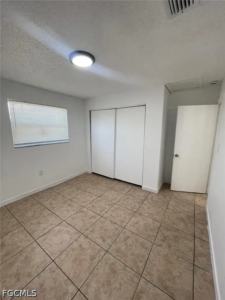 2148 Dora Street Fort Myers FL 33901