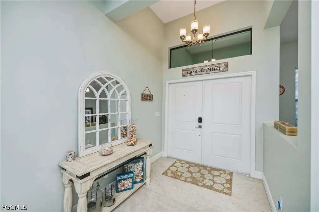 910 SW 12th Terrace Cape Coral FL 33991
