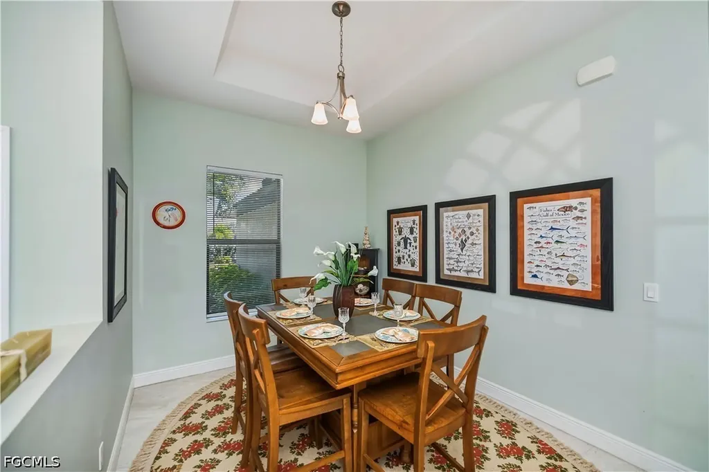 910 SW 12th Terrace Cape Coral FL 33991