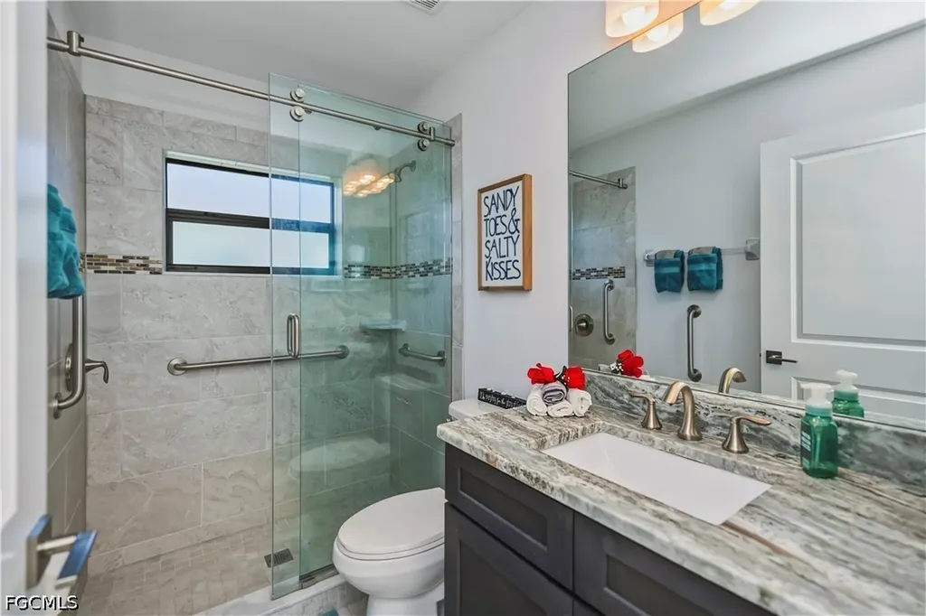 910 SW 12th Terrace Cape Coral FL 33991