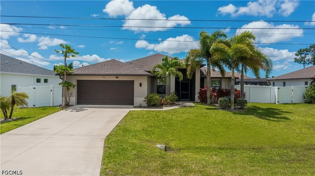 910 SW 12th Terrace Cape Coral FL 33991