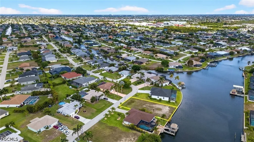 2856 SW 26th Place Cape Coral FL 33914