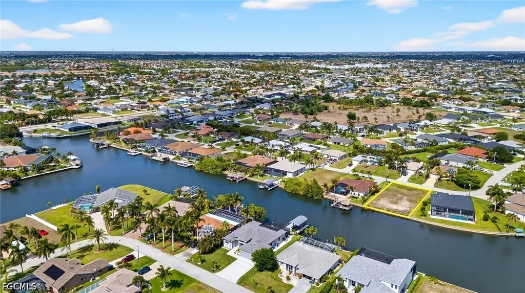2856 SW 26th Place Cape Coral FL 33914